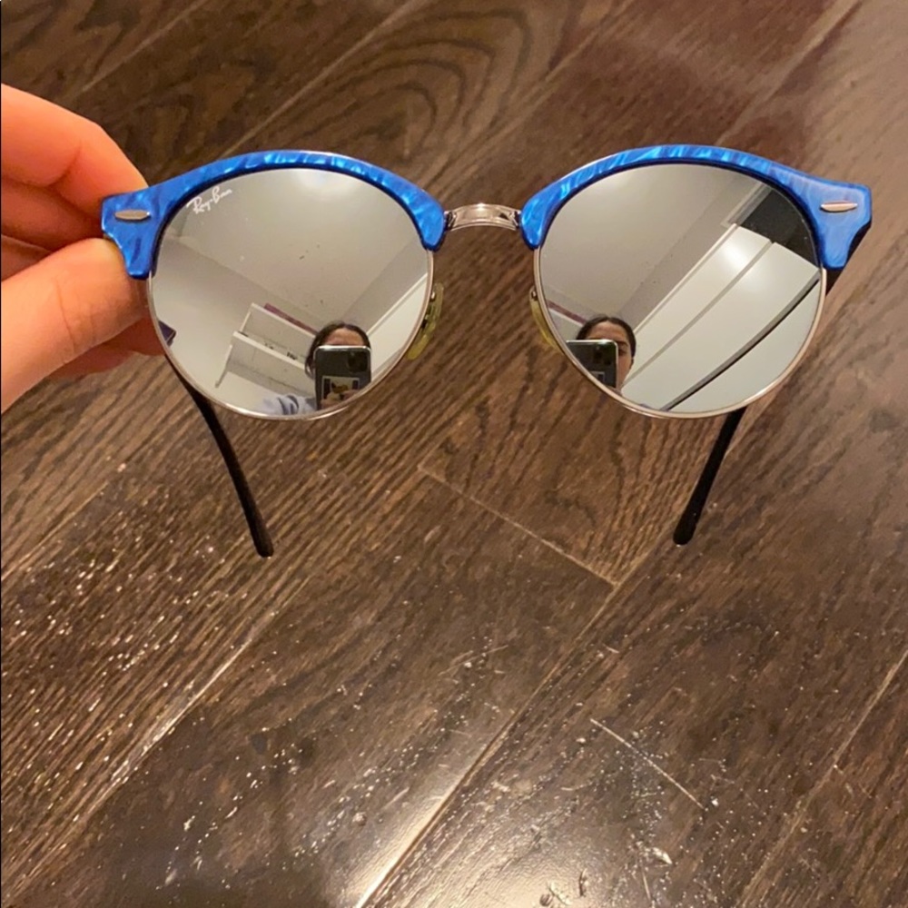 Ray-Ban sunglasses - Picture 4 of 8